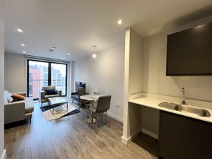 Photo 8- click for photo gallery